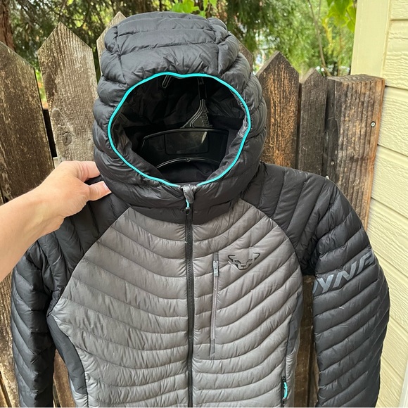 Dynafit Wm’s Radical Down RDS Hooded Jacket In Blackout Sz M - Picture 7 of 16